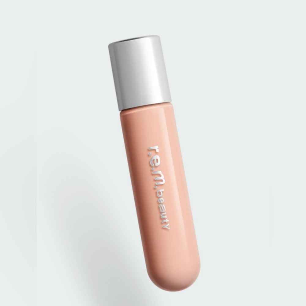r.e.m. beauty-  on your collar plumping lipgloss